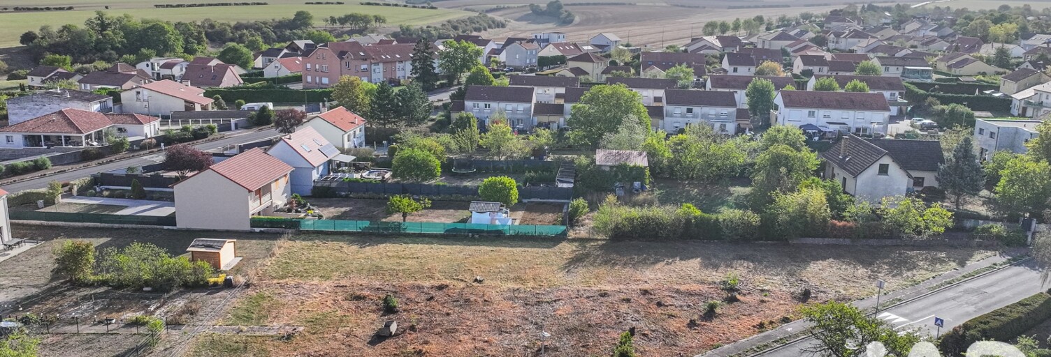 Terrain  2238 m² à vendre à Doncourt-lès-Conflans (54800)