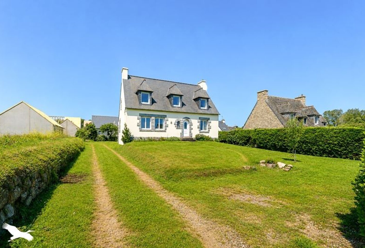 Néo-Bretonne de 7 pièces principales — photo 1