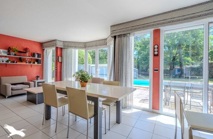 Contemporaine de 5 pièces principales — photo 4