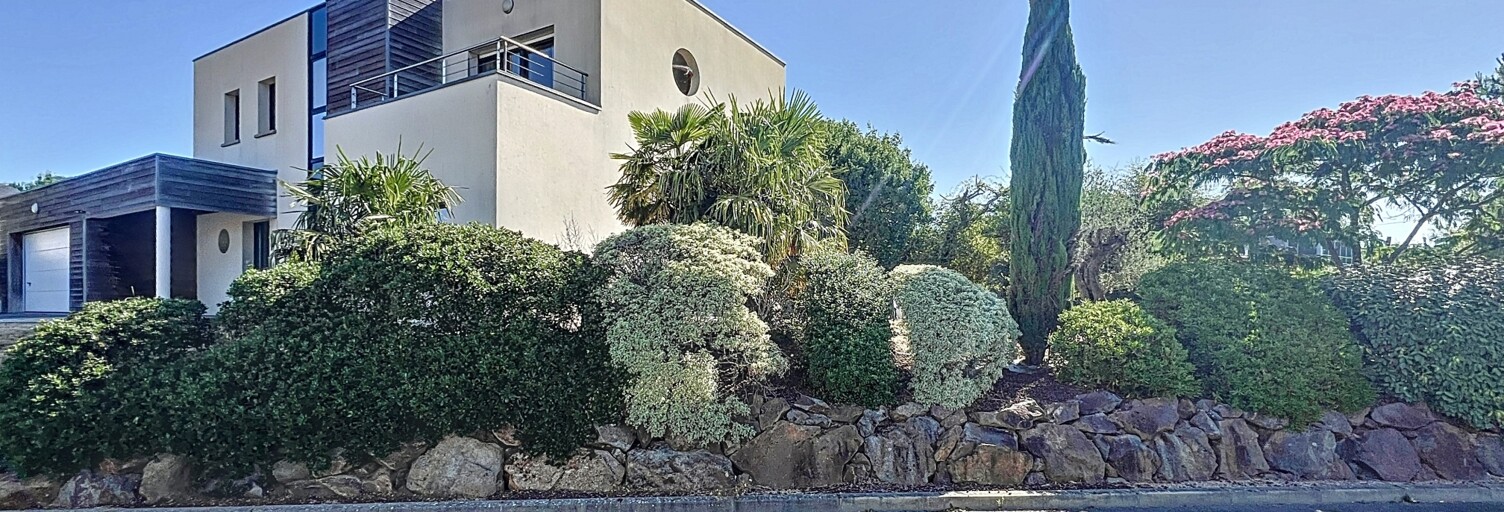 Maison 8 Pièces 215 m² à vendre à Laval (53000)