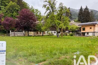 Terrain  370000 €