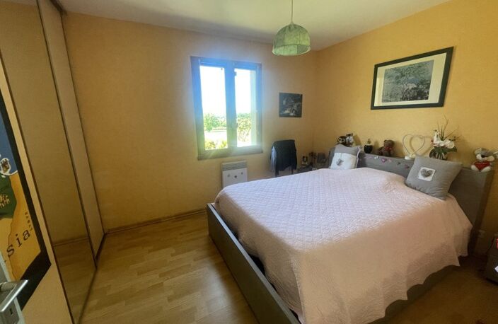 Vente maison 5 pièces 90 m² Puybrun (46130) — photo 5