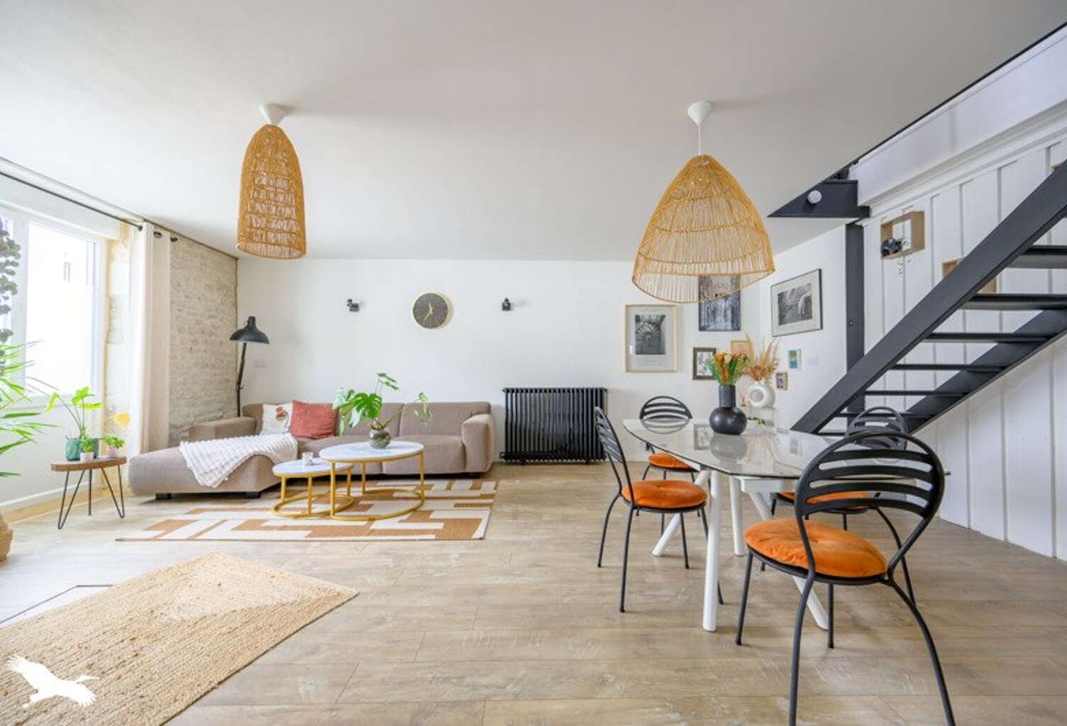 Maison en pierre de 4 pièces principales — photo 1