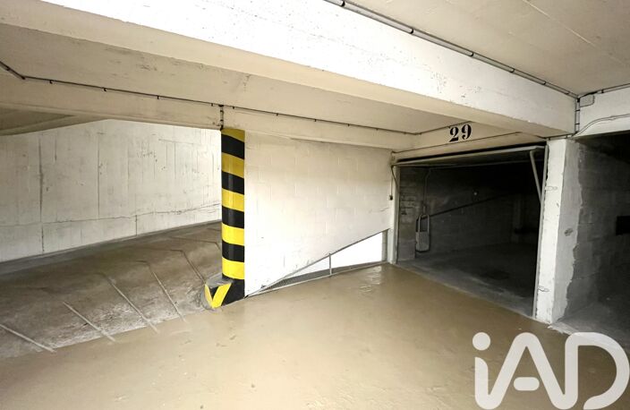 Vente Garage 13 m&sup2; — photo 3