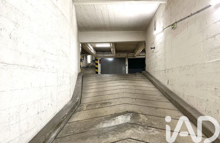 Vente Garage 13 m&sup2; — photo 4
