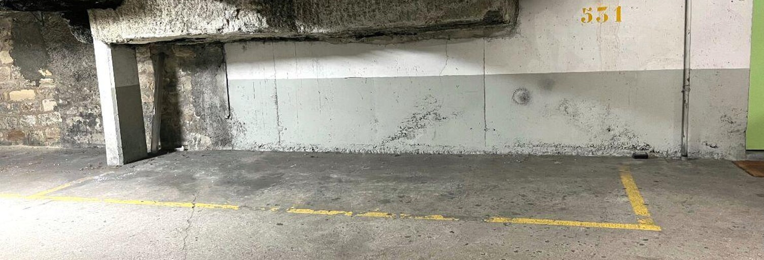 Garage  10 m² à louer à Paris 14 (75014)