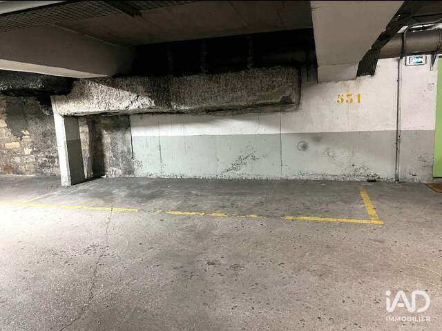 Location Parking 3 m&sup2; — photo du bien
