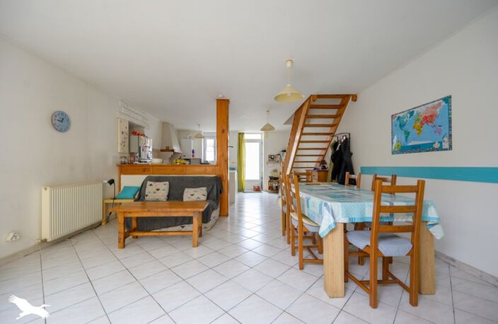Vente maison 5 pièces 98 m² La Rochelle (17000) — photo 2