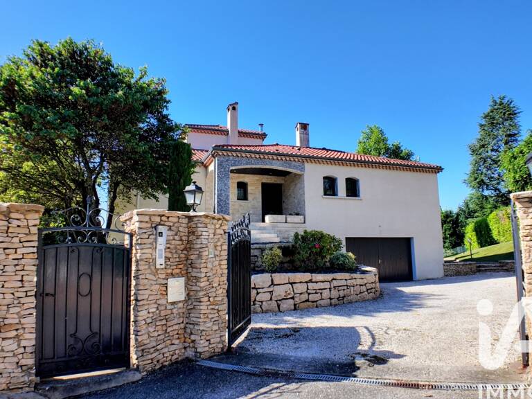 Vente Maison/villa 10 pièces — photo 1