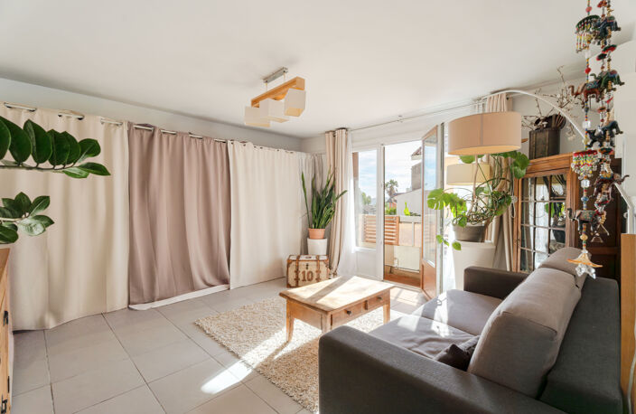 TOULON   MOURILLON / LA MITRE   T2 AVEC BALCON, APERÇU MER E — photo 2