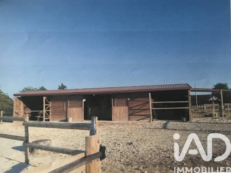 Vente Terrain 8 880 m&sup2; — photo 1