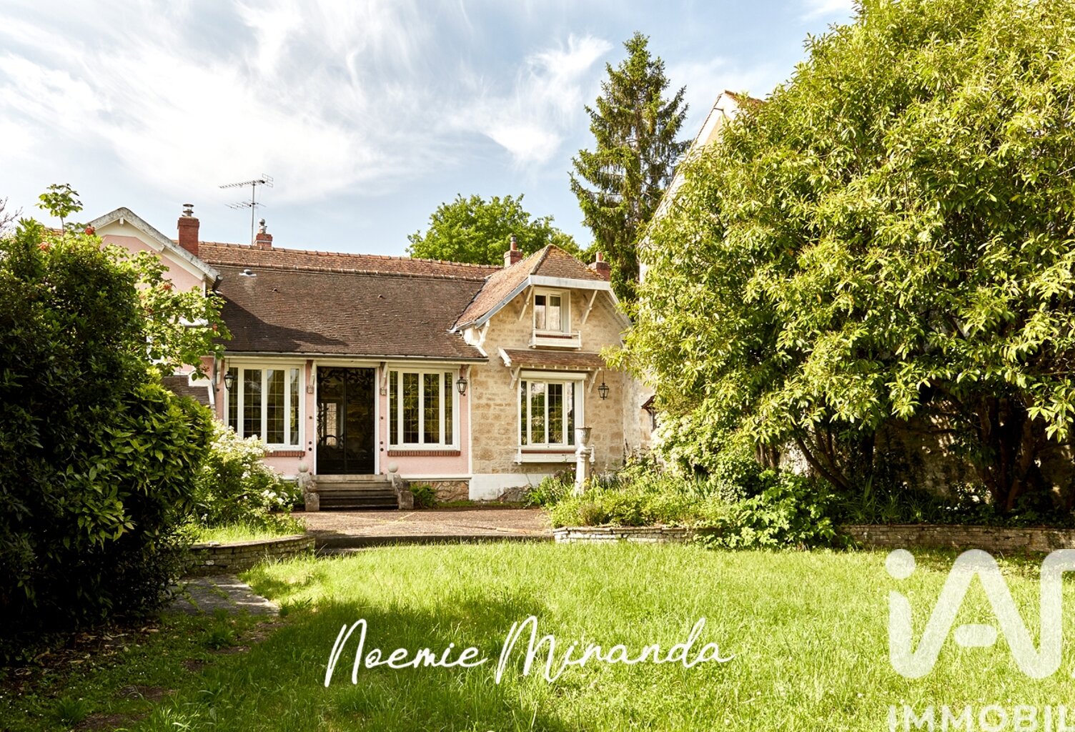 Vente Maison de village 8 pièces — photo 1
