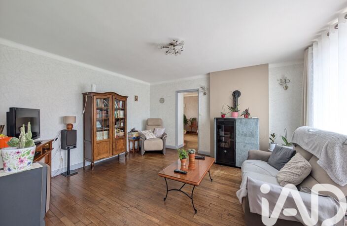 Vente Maison/villa 7 pièces — photo 2