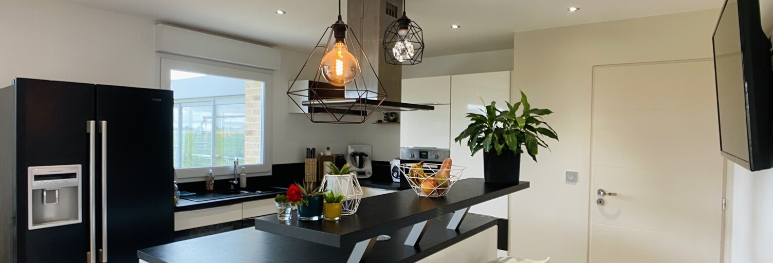 Maison 5 Pièces 97 m² à vendre à Hondschoote (59122)