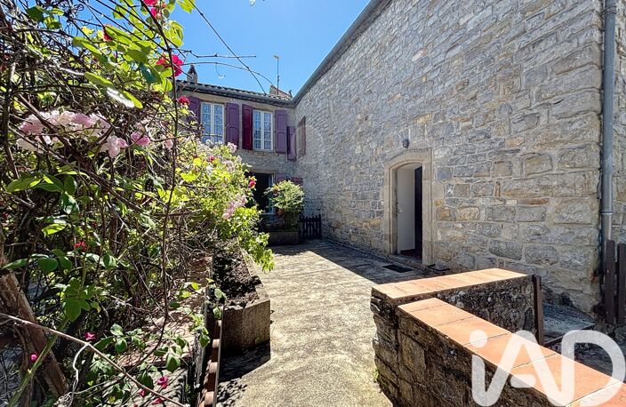 Vente Maison de village 8 pièces — photo 2