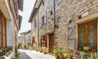 Maison 5 Pièces 130 m² à vendre à Castelnau-de-Montmiral (81140)