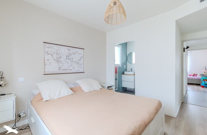 Contemporaine de 4 pièces principales — photo 3
