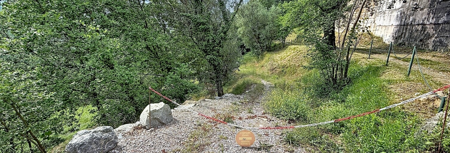 Terrain  5430 m² à vendre à Roquebillière (06450)