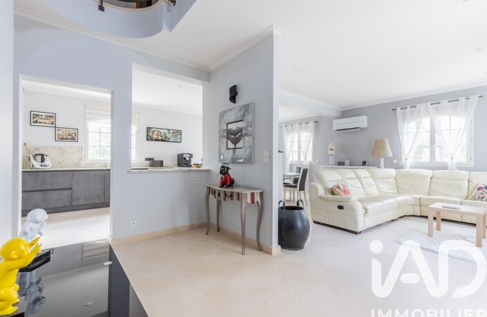 Vente Maison traditionnelle 10 pièces — photo 2