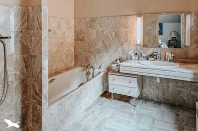 Maison 6 pièces 307110 €