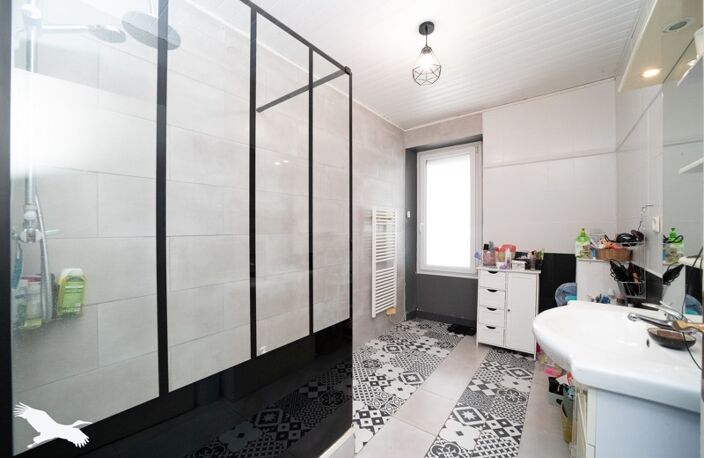 Maison en pierre de 6 pièces principales — photo 4