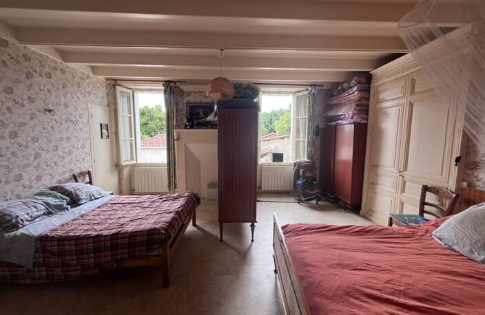 Maison de bourg de 5 pièces principales — photo 2