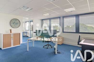 Commerce  250000 €