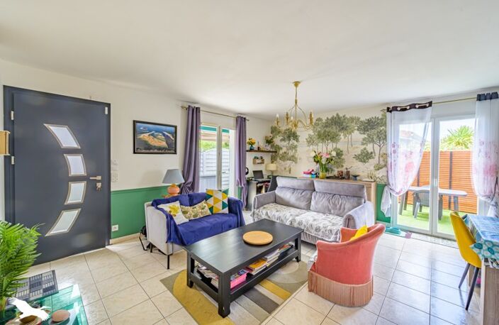 Vente maison 4 pièces 96 m² Gujan-Mestras (33470) — photo 2