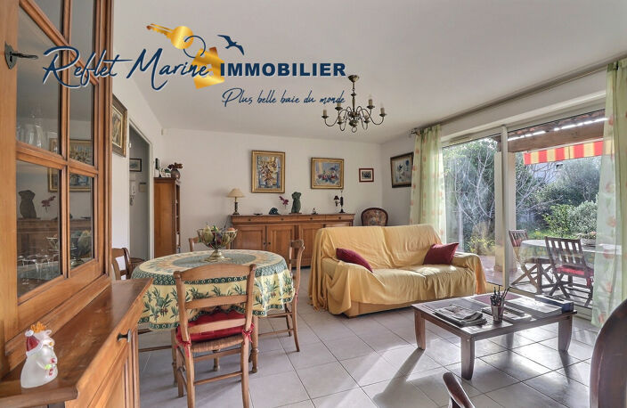 A La  Ciotat proche des commerces, maison T4/5 avec suite pa — photo 2