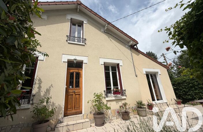 Vente Maison/villa 8 pièces — photo 4