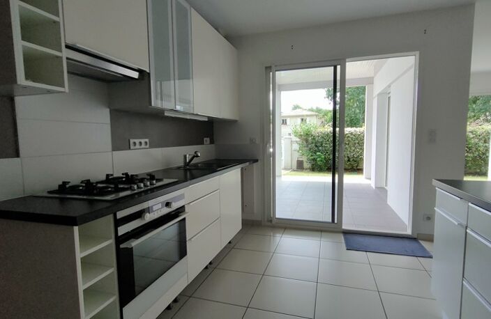Contemporaine de 5 pièces principales — photo 4