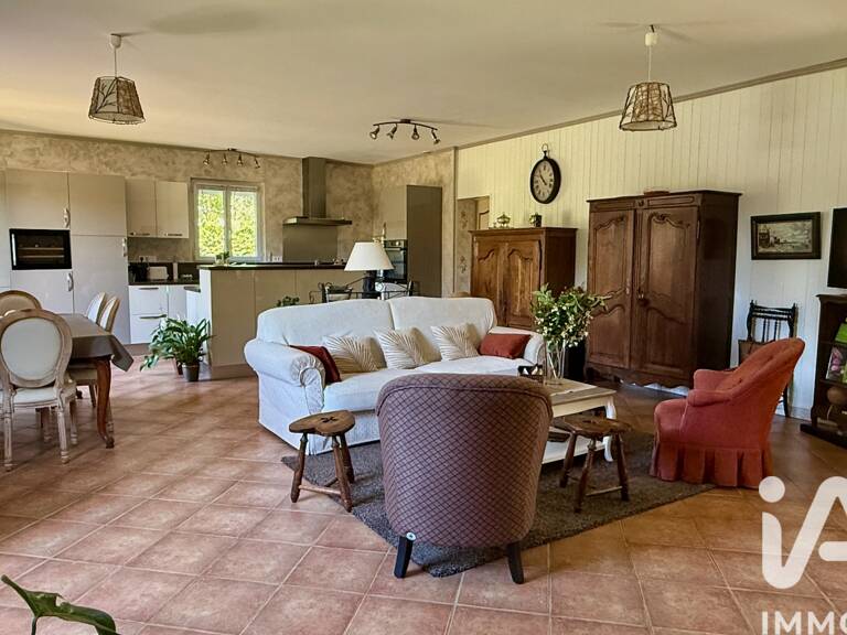 Vente Maison/villa 6 pièces — photo 1