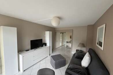 Appartement 4 pièces 228975 €