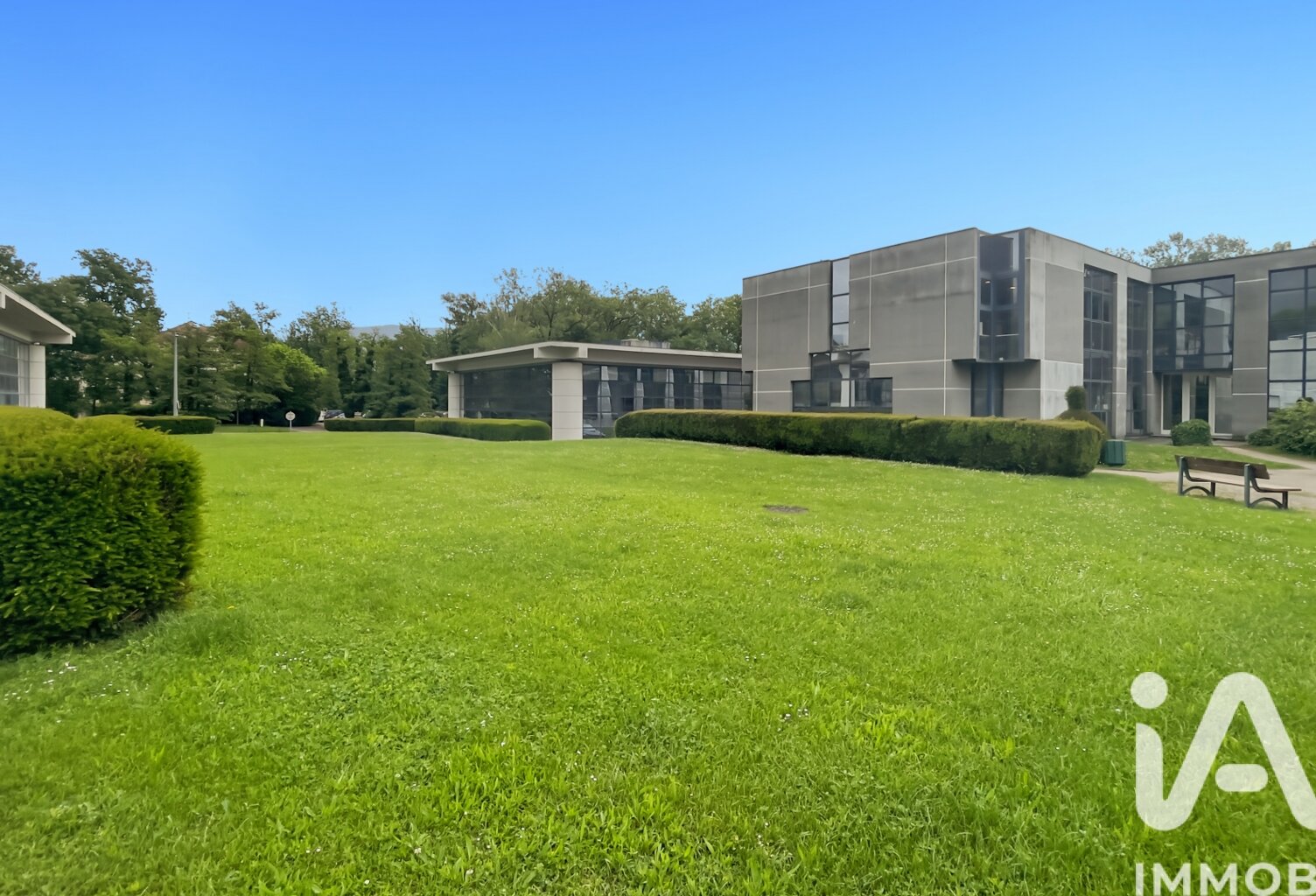Vente Boutique/Local commercial 455 m&sup2; — photo 1