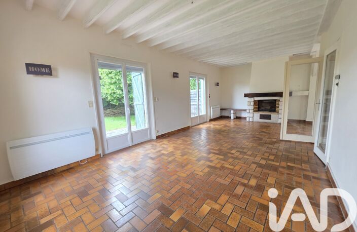 Vente Maison/villa 9 pièces — photo 2