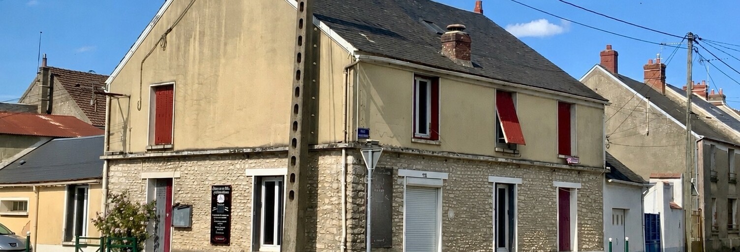 Commerce  227 m² à vendre à Pussay (91740)
