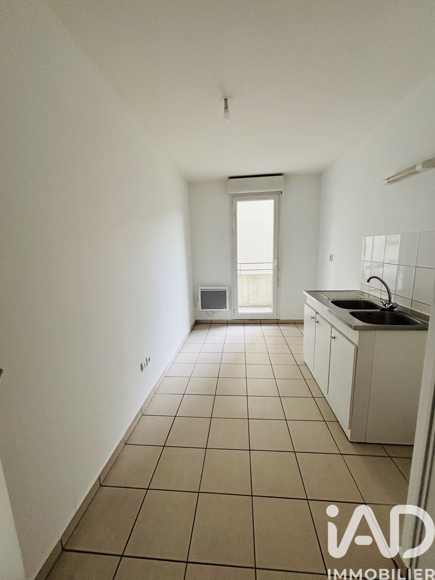 Location Appartement 2 pièces - Photo 4