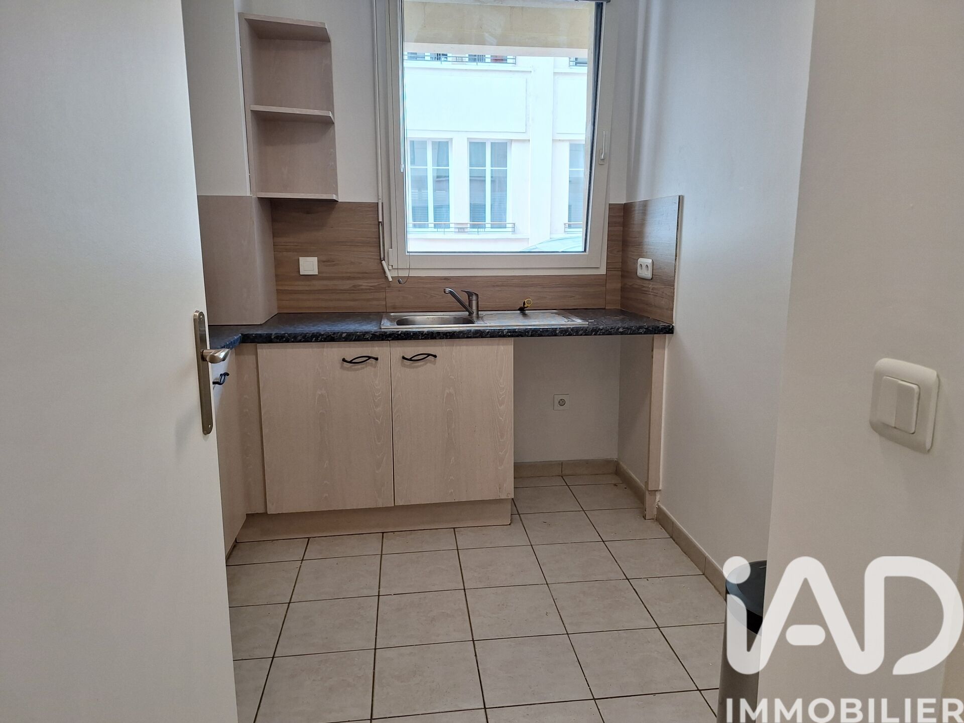 Location Appartement 2 pièces - Photo 3
