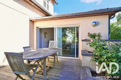 Maison 8 pièces 1050000 €