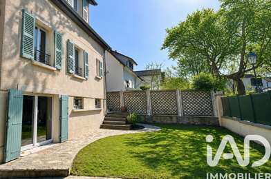Maison 8 pièces 1050000 €