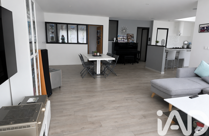 Vente Maison/villa 7 pièces — photo 2