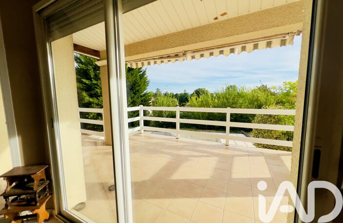 Vente Maison/villa 7 pièces — photo 2