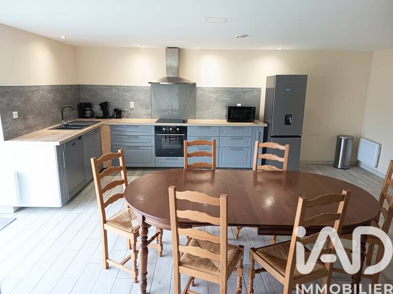 Vente Maison/villa 9 pièces — photo 1