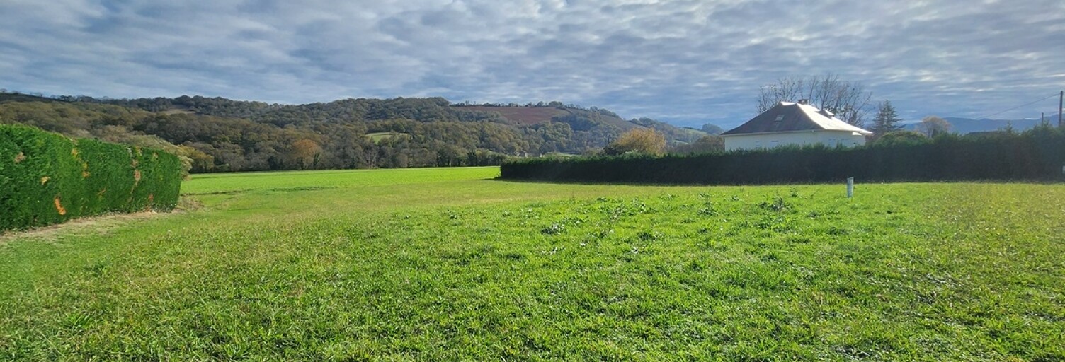 Terrain  4639 m² à vendre à Espès-Undurein (64130)