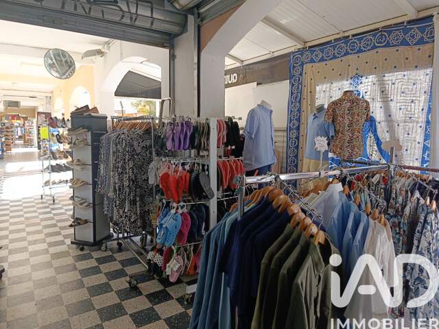 Vente Habillement, Textile 98 m&sup2; — photo du bien