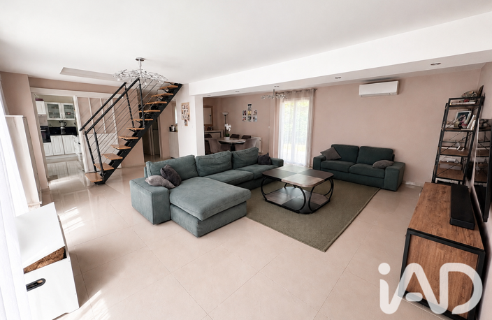 Vente Maison/villa 7 pièces — photo 2