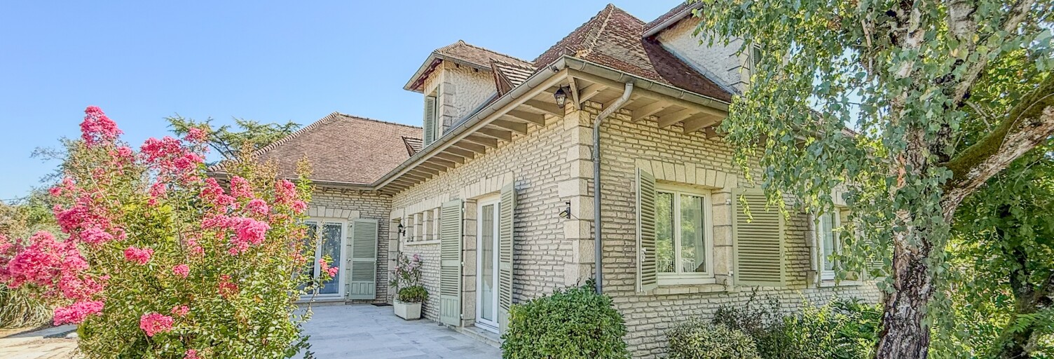 Maison 9 Pièces 193 m² à vendre à Malemort (19360)
