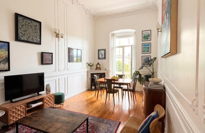 GRAND APPARTEMENT BOURGEOIS 4/5 PIÈCES - PALACE MENTON — photo 2