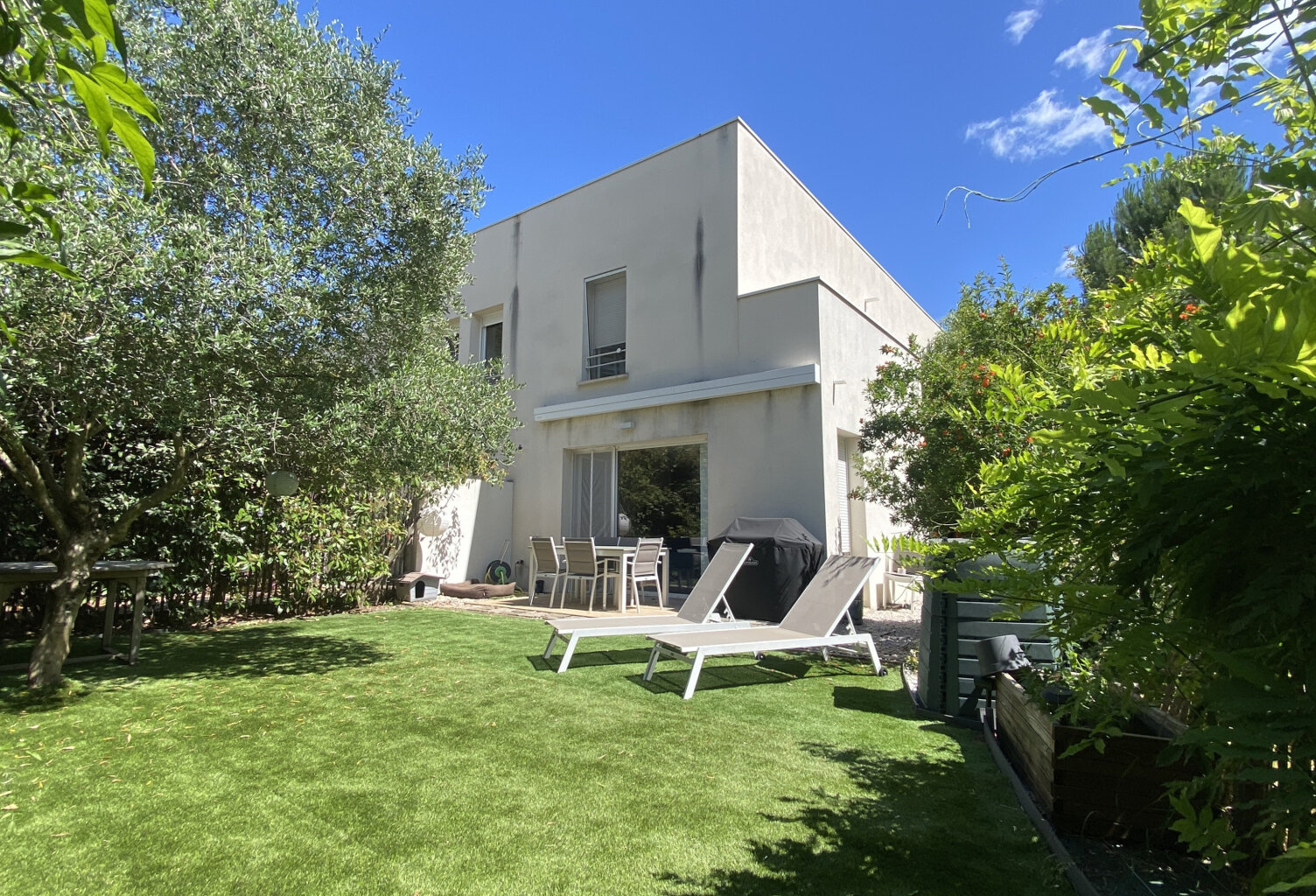 Maison T4 de 87 m2 hab avec jardin et garage -  Castelnau Ma — photo 1