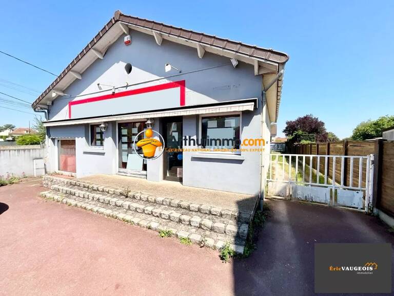Local commercial Faremoutiers — photo 1